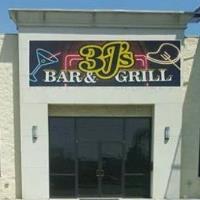 3 J's Bar&Grill image 5