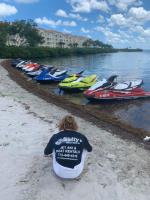 Salty’s Water Sports & Boat Rental image 9