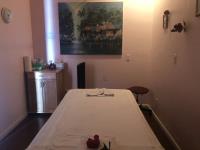 Asian Massage Glendale | Stressed Out Spa image 3