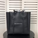 Balenciaga Everyday Medium Tote Bag Calfskin  logo