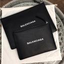 Balenciaga Everyday Pouch In Black logo