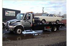 H & R Towing Service image 3