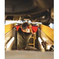 Strickland Brothers 10 Minute Oil Change image 4