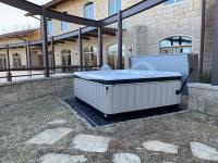 Relax & Retreat Hot Tubs image 5