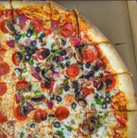 Moe’s Giant Pizza image 4