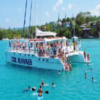 Miami Yacht Party Rental image 2