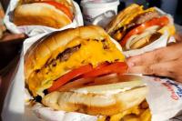 Nation's Giant Hamburgers image 8