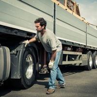 Diesel Industries Heavy Truck & Trailer Repair image 2