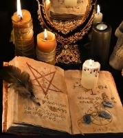 Psychic Reader & Palm Reader Healer Astrologer image 3