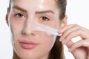 Chemical Peels For Acne Scars: Pros And Cons logo