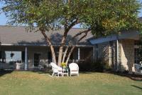 Country Gardens Assisted Living Community image 3