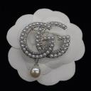 Gucci Double G Pearl Pendant Brooch In Silver logo