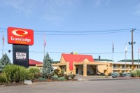 Econo Lodge Inn & Suites image 1