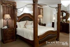 Swan Manor image 2