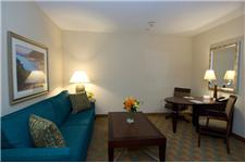 DoubleTree Suites by Hilton Hotel Bentonville image 7