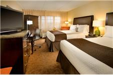 DoubleTree by Hilton Hotel Sterling - Dulles Airport image 4