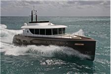 Lucid Yacht Group image 6
