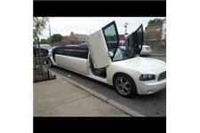 Luxe Limo Service image 1