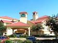 La Quinta Inn & Suites Houston Bush IAH South image 9