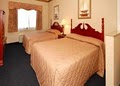 Comfort Suites Lakeside Resort image 5