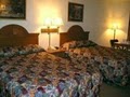 Econo Lodge image 6