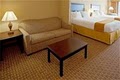 Holiday Inn Express & Suites - Tappahannock image 4