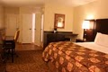 La Quinta Inn & Suites Lexington Park image 7