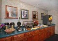 Quality Inn image 5