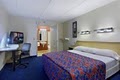 Red Roof Inn image 3