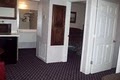 Royal Inn & Suites image 6