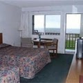 Waterfront Inn - Mackinaw City image 3