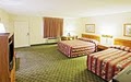 Americas Best Value Inn Eagle Pass image 2