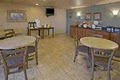 Americas Best Value Inn Eagle Pass image 9