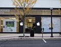 Apple Store Clarendon image 1