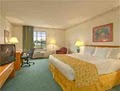 Baymont Inn & Suites Mackinaw City image 4