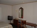Budget Host Prairie Winds Motel image 4