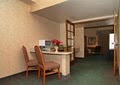 Clarion Suites image 8