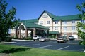 Country Inn and Suites image 1