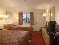 Days Inn Fresno CA image 3