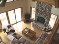Eagles Nest Cabin image 2