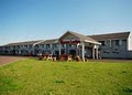 Econo Lodge Airport image 7
