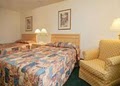 Econo Lodge Inn & Suites Fort Rucker image 8