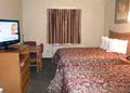 Econo Lodge  Inn & Suites image 2