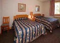 Econo Lodge Inn & Suites image 6