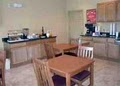 Econo Lodge  Inn & Suites image 7