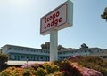 Econo Lodge South logo