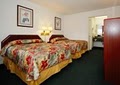 Econo Lodge & Suites image 3