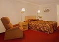 Econo Lodge image 3