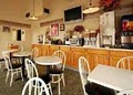 Econo Lodge image 4