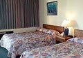 Econo Lodge image 4
